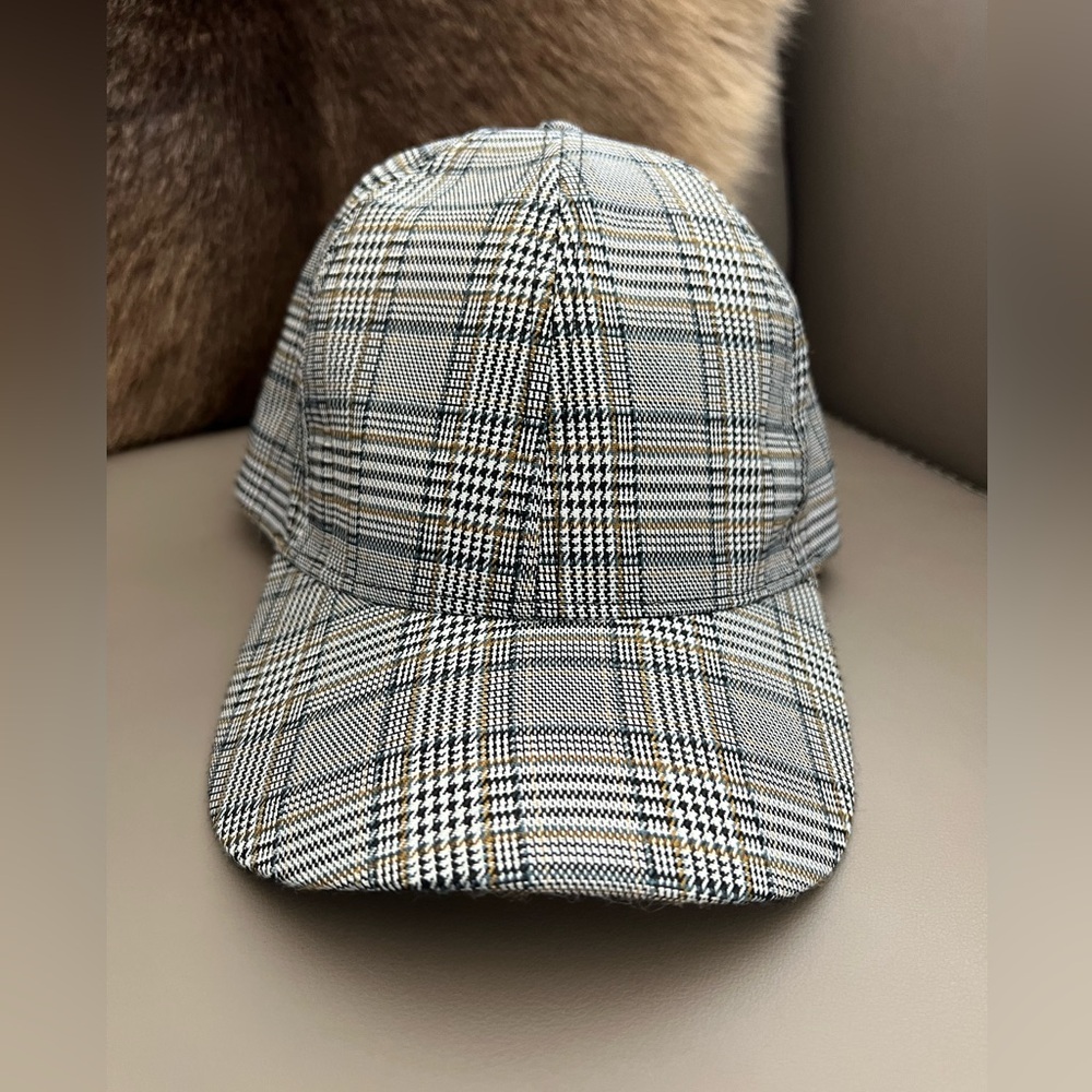 New Zara Check Cap - Picture 2 of 7